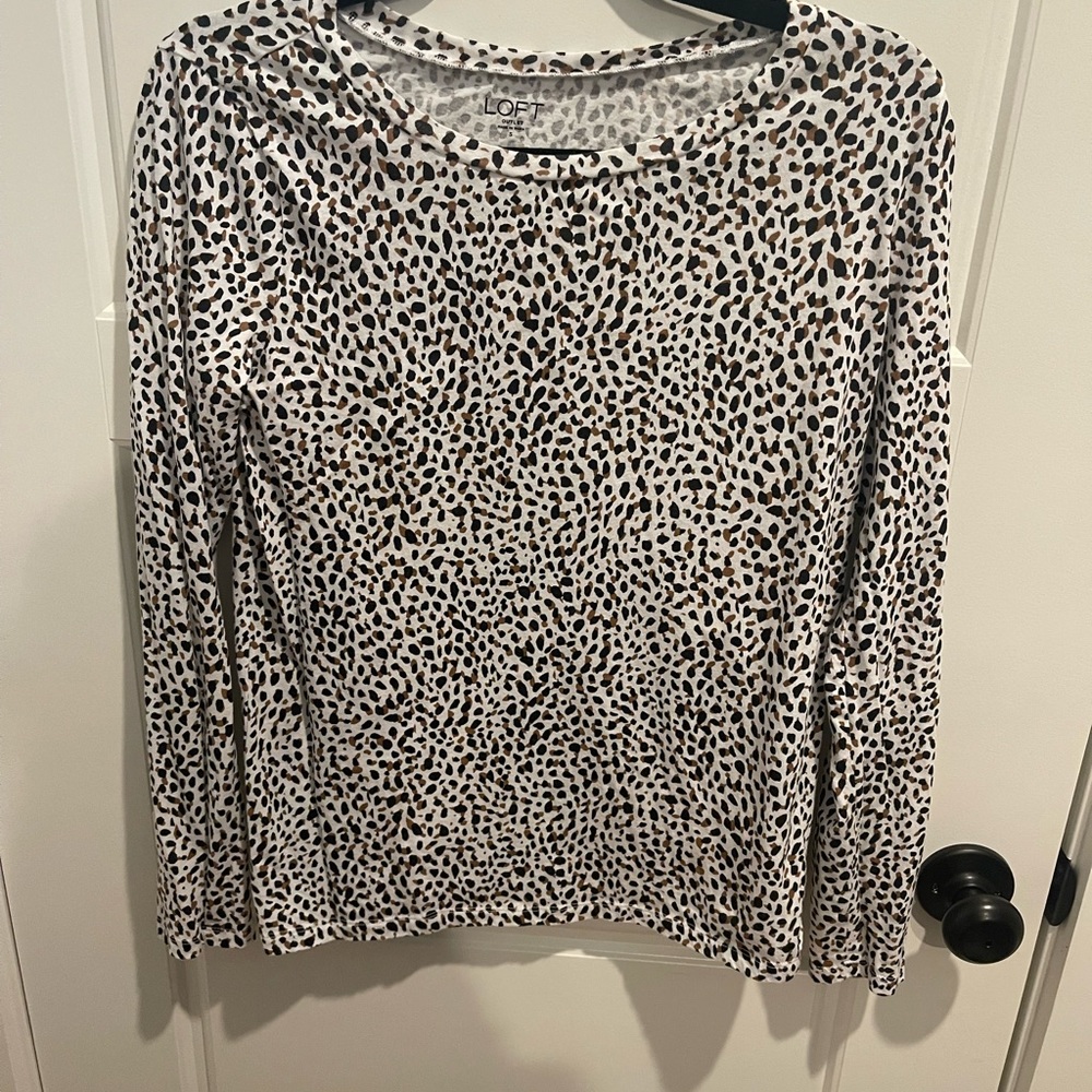 Loft outlet T-shirt